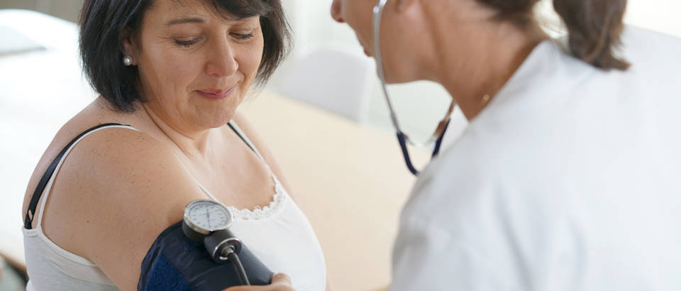 Visoki krvni tlak kod žena direktno je povezan i s nastankom raka dojke? - bluewater-cafe.com